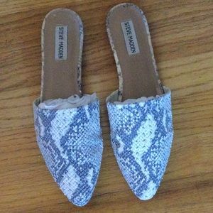 Size 10….grey, cream with silver studs